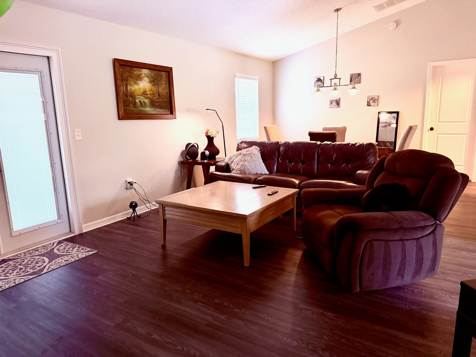 Featured Home 1 — living room interior
